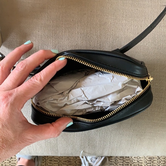 Steve Madden Belt Bag - Picture 5 of 5